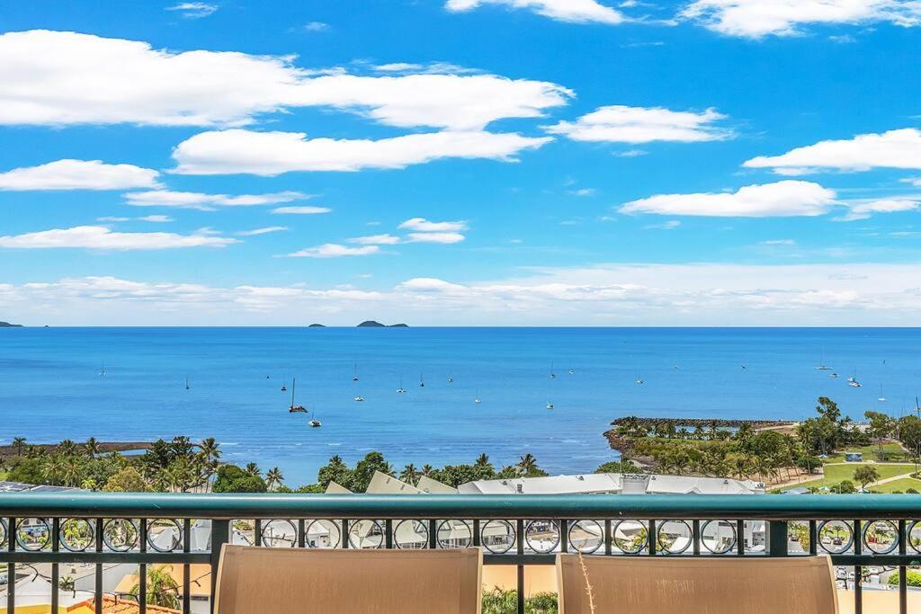 Aqua Vista Apartment Airlie Beach Exterior foto